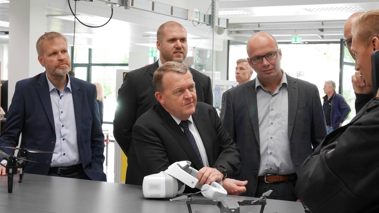 I 2017 havde Hansenberg besøg at statsminister Lars Løkke Rasmussen og borgmester Jørn Pedersen. Til stede er også skolens direktør Morten K. Hansen og vicedirektør Per Søgaard Jørgensen.