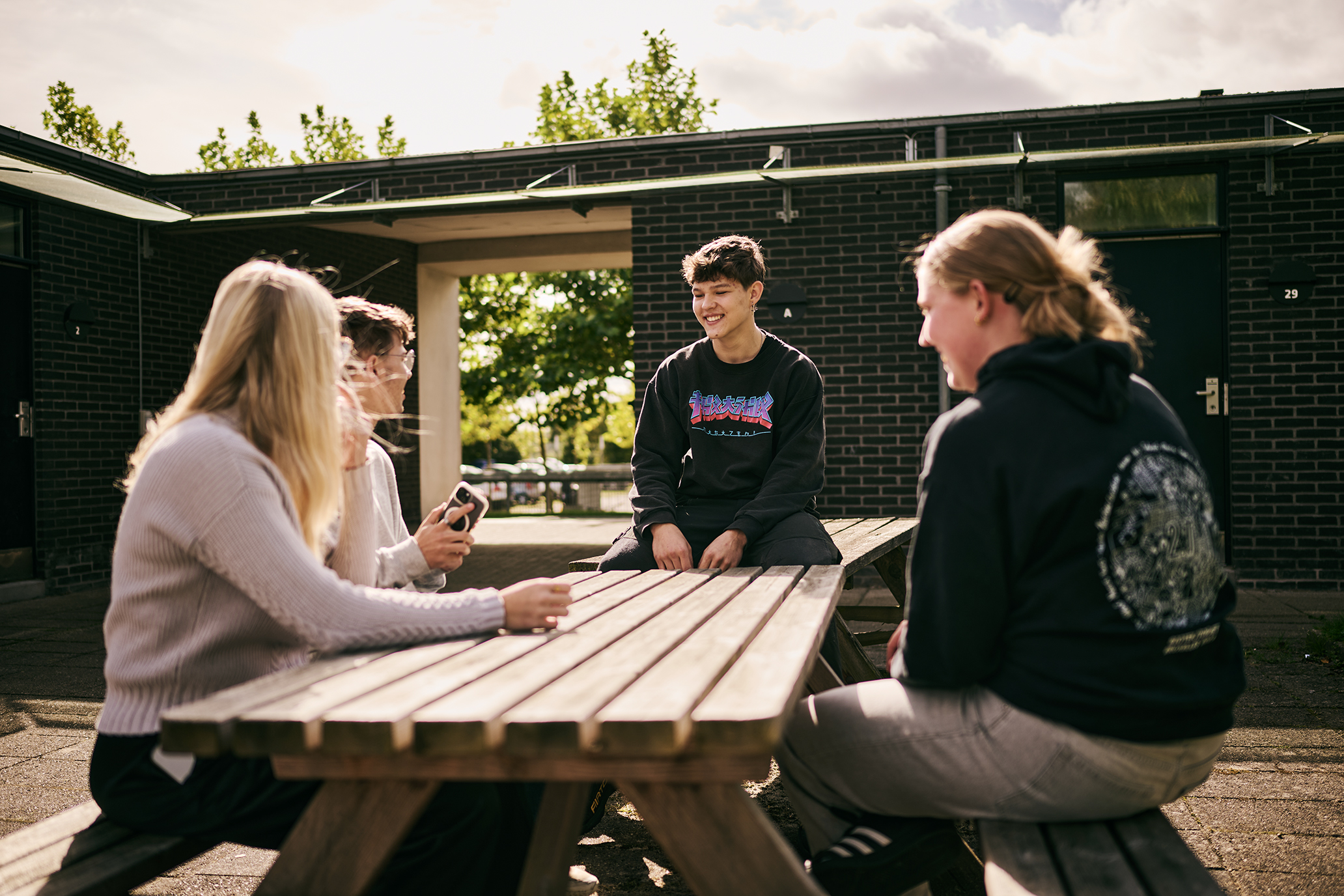 Nye venskaber opstår, når elever mødes på Hansenberg Skolehjem.