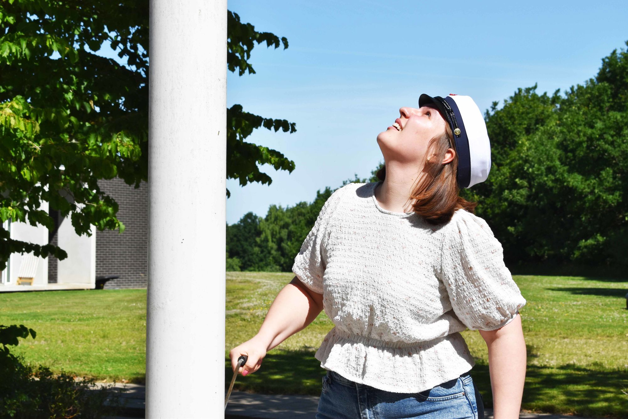 Signe Andresen sender Dannebrog til tops.